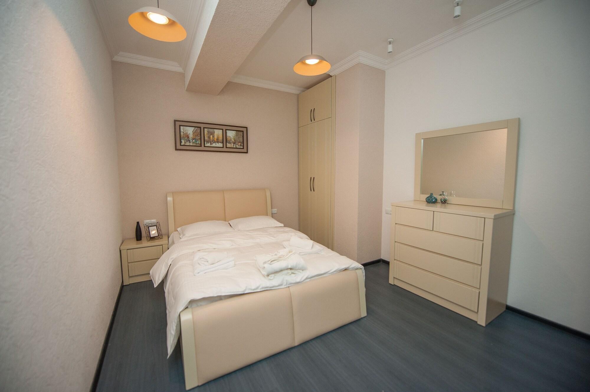 Easy Hotel T'Bilisi Tbilisi Buitenkant foto