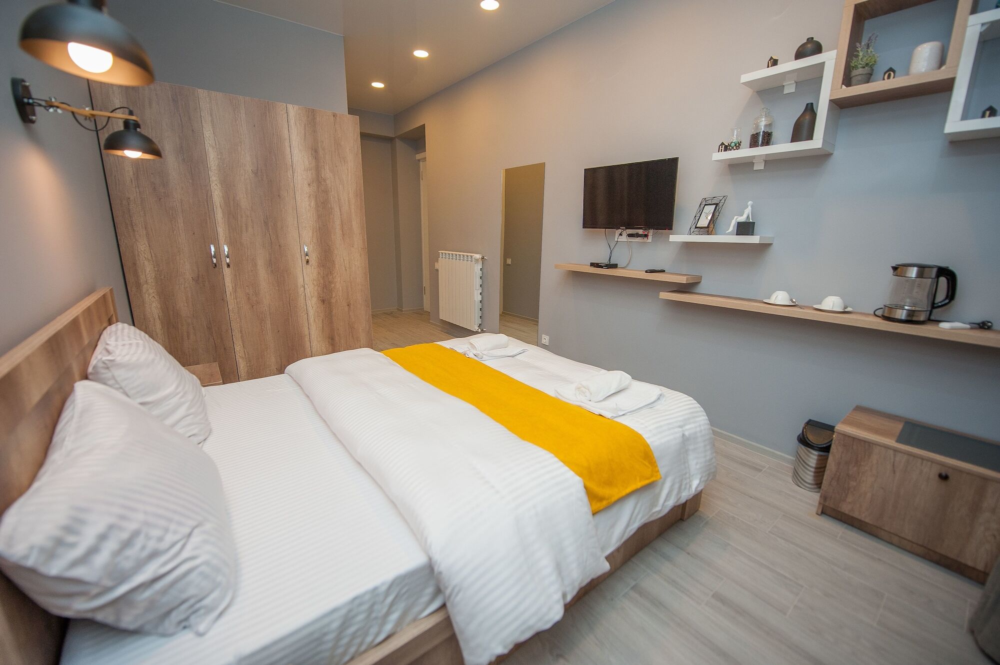 Easy Hotel T'Bilisi Tbilisi Buitenkant foto